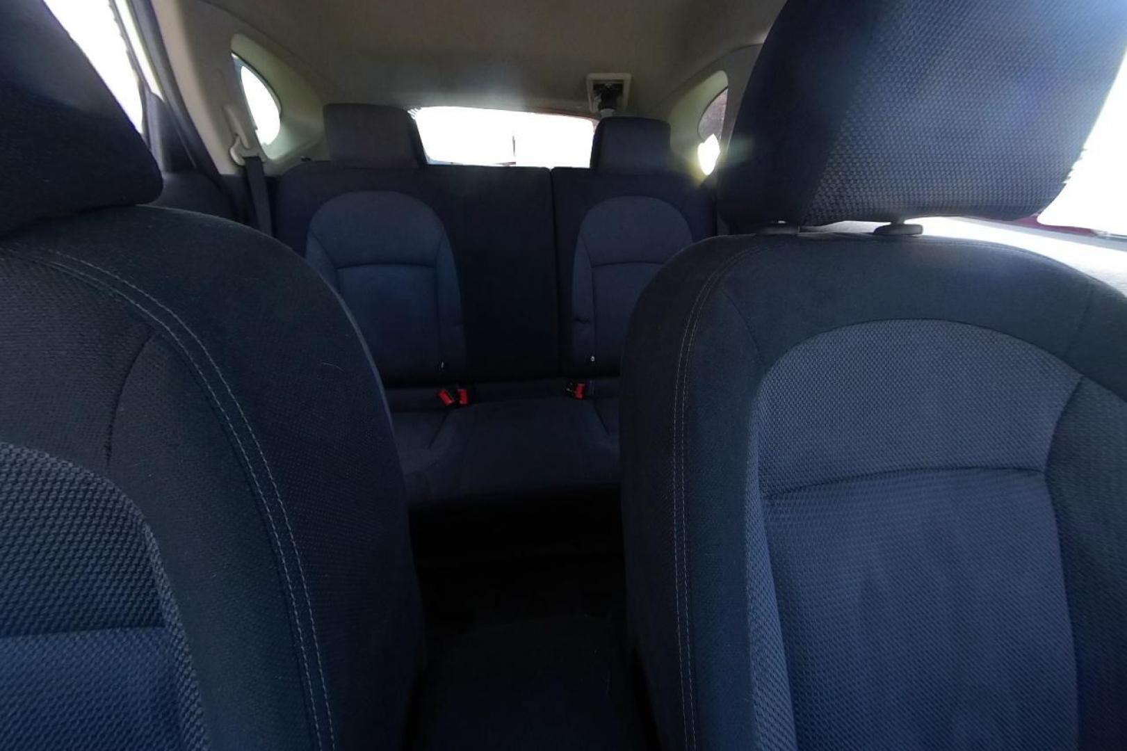 2009 Silver Nissan Rogue S 2WD (JN8AS58T49W) with an 2.5L L4 DOHC 16V engine, CVT transmission, located at 7755 State Street, Midvale, UT, 84047, (801) 753-9063, 40.610329, -111.892159 - Photo#16