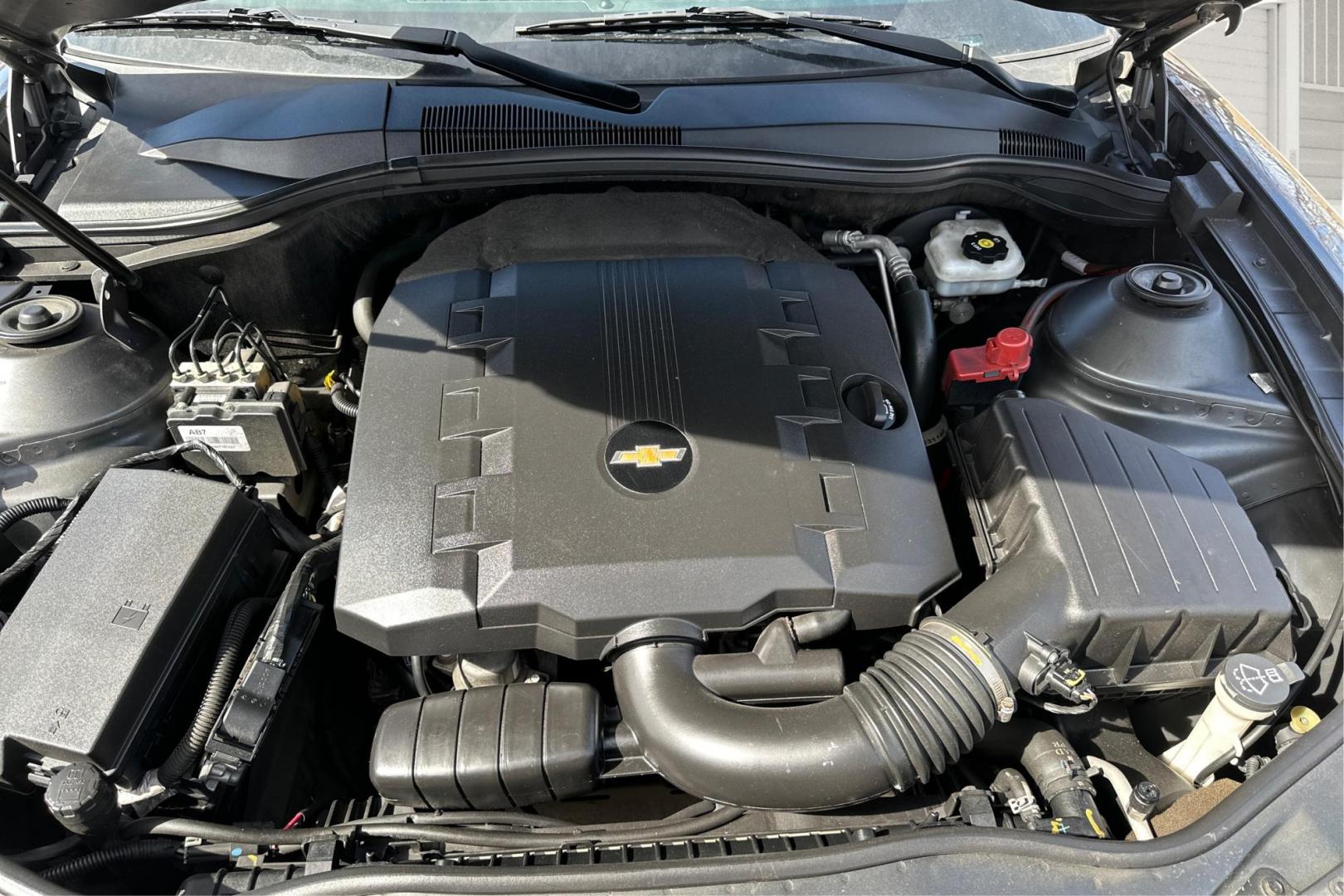 2010 Gray Chevrolet Camaro LT1 Coupe (2G1FB1EV9A9) with an 3.6L V6 DOHC 24V engine, Automatic, 6-Spd w/Overdrive and TAPshift transmission, located at 767 S State Road, Pleasant Grove, UT, 84062, (801) 785-1058, 40.354839, -111.736687 - Photo#10