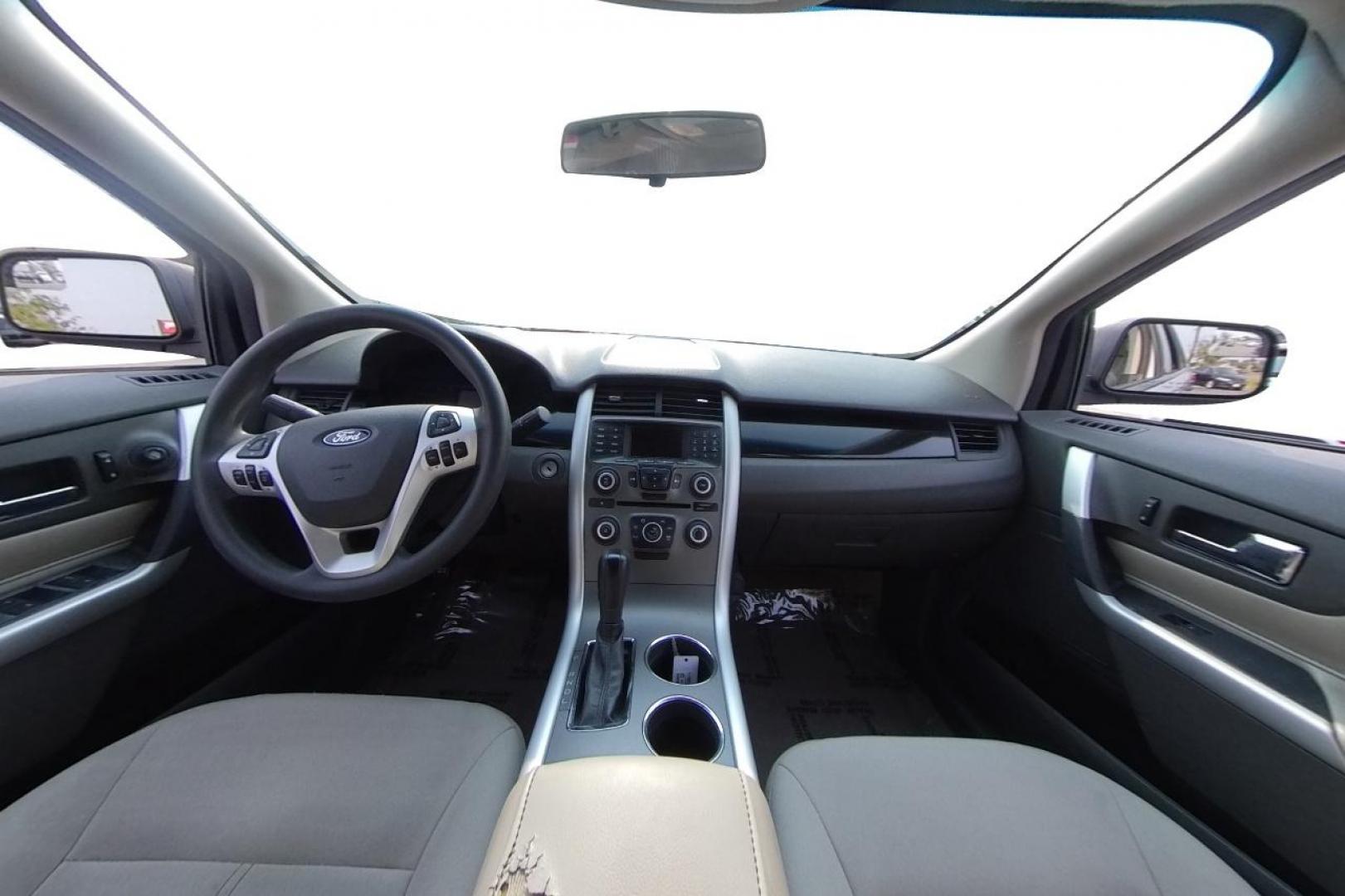 2011 Silver Ford Edge SE FWD (2FMDK3GC1BB) with an 3.5L V6 DOHC 24V engine, 6-Speed Automatic transmission, located at 7755 State Street, Midvale, UT, 84047, (801) 753-9063, 40.610329, -111.892159 - Photo#14