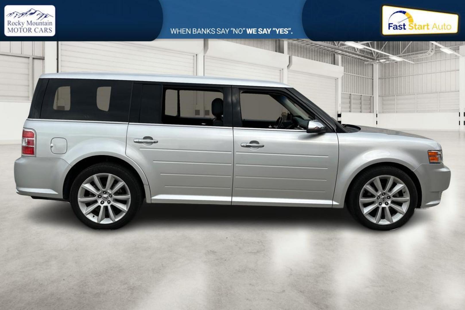 2011 Silver Ford Flex Limited AWD (2FMHK6DT9BB) with an 3.5L V6 DOHC 24V engine, 6-Speed Automatic Overdrive transmission, located at 7755 State Street, Midvale, UT, 84047, (801) 753-9063, 40.610329, -111.892159 - Photo#1