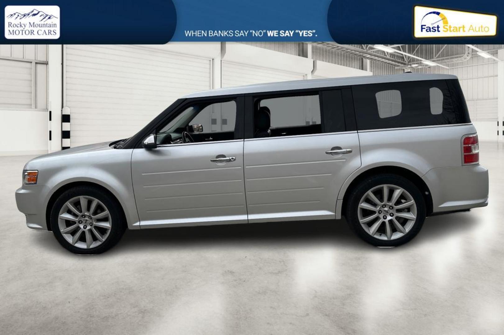 2011 Silver Ford Flex Limited AWD (2FMHK6DT9BB) with an 3.5L V6 DOHC 24V engine, 6-Speed Automatic Overdrive transmission, located at 7755 State Street, Midvale, UT, 84047, (801) 753-9063, 40.610329, -111.892159 - Photo#6