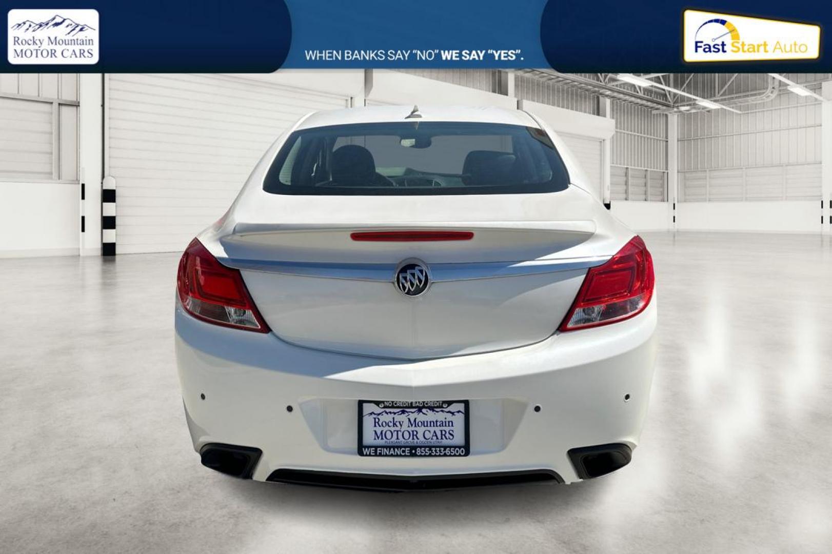 2012 White Buick Regal GS (2G4GV5GV1C9) with an 2.2L L4 DOHC 16V TURBO engine, Automatic, 6-Spd w/Overdrive and Shift Control transmission, located at 767 S State Road, Pleasant Grove, UT, 84062, (801) 785-1058, 40.354839, -111.736687 - Photo#4