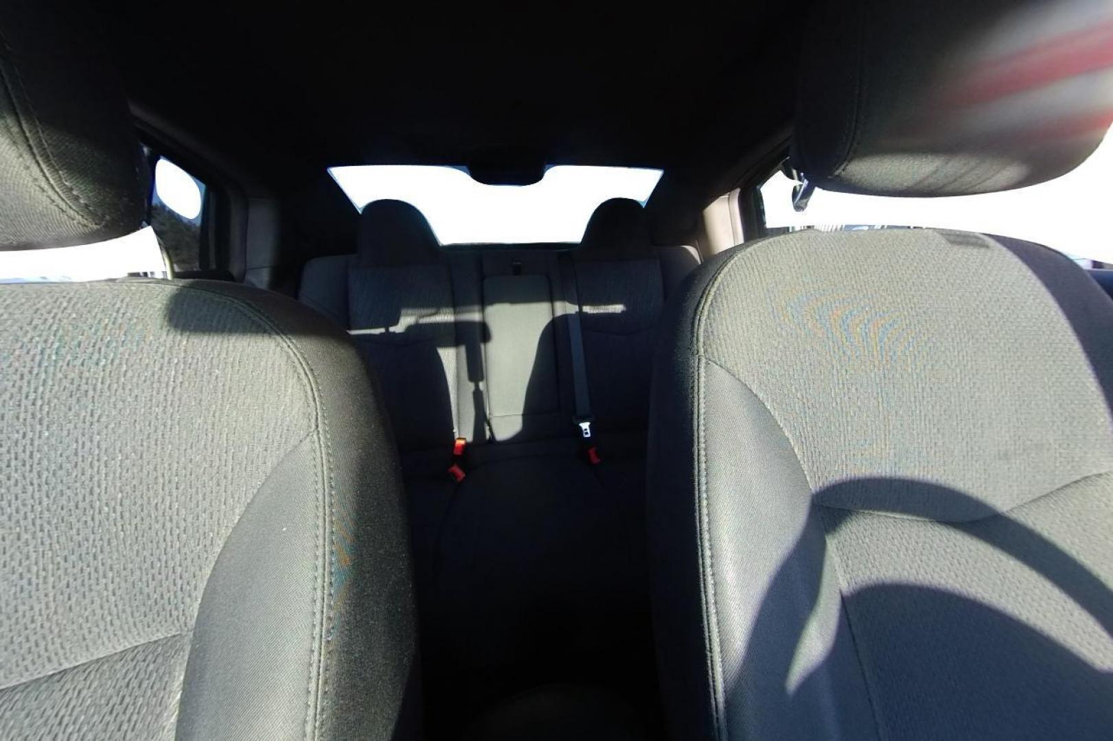 2012 Red Chrysler 200 Touring (1C3CCBBG7CN) with an 3.6L V6 DOHC 24V FFV engine, 6-Speed Automatic transmission, located at 7755 State Street, Midvale, UT, 84047, (801) 753-9063, 40.610329, -111.892159 - Photo#13