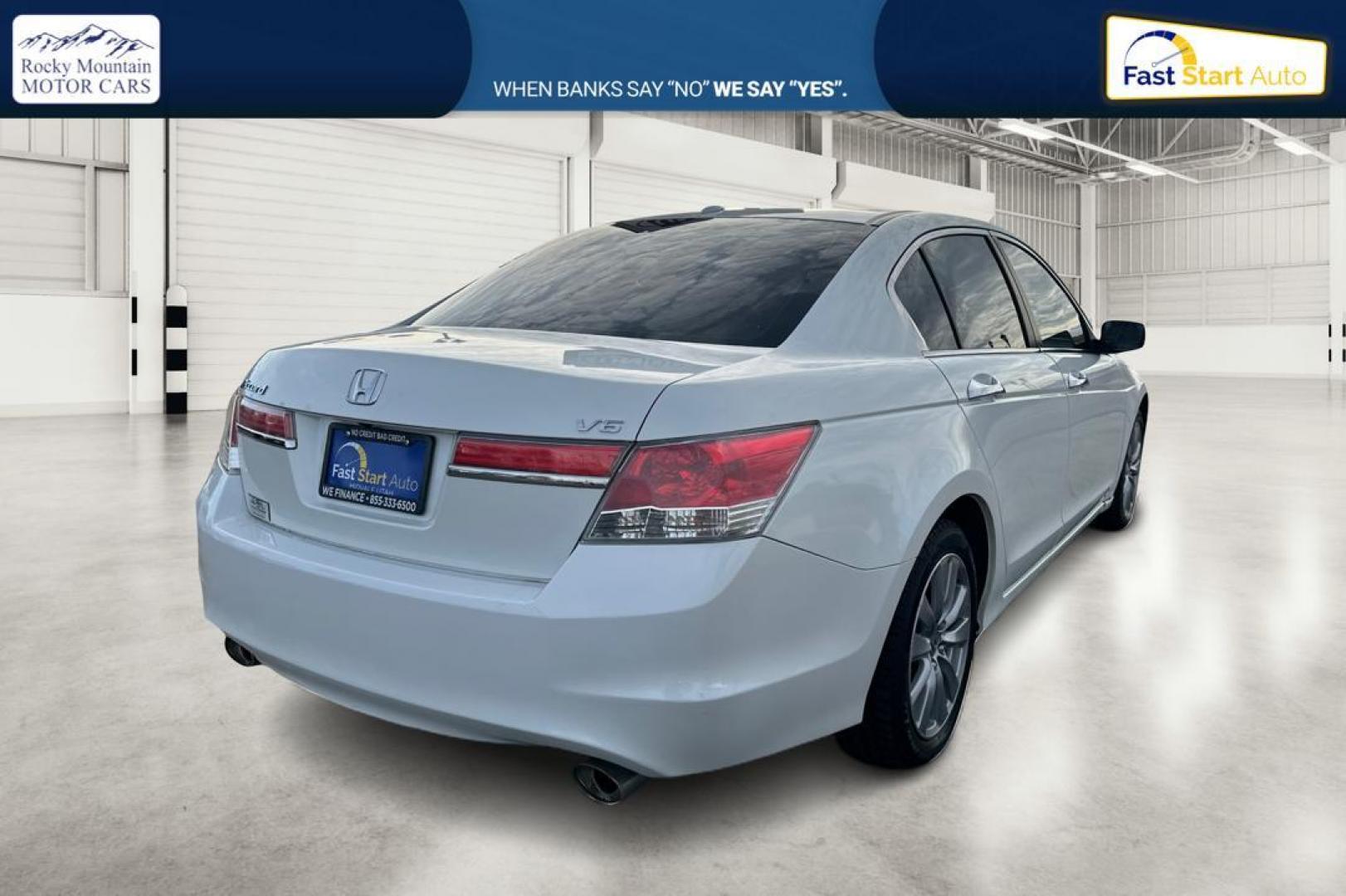 2012 White Honda Accord EX-L V6 Sedan AT (1HGCP3F88CA) with an 3.5L V6 SOHC 24V engine, 5-Speed Automatic transmission, located at 7755 State Street, Midvale, UT, 84047, (801) 753-9063, 40.610329, -111.892159 - Photo#2