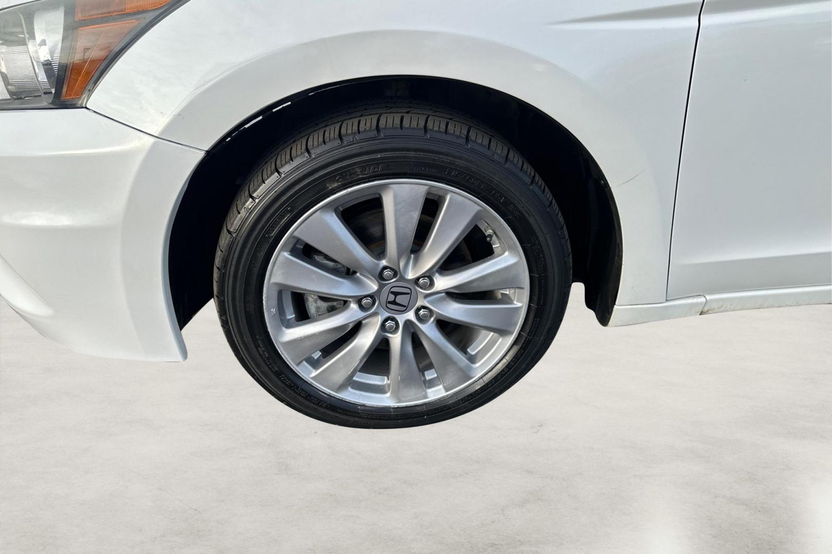 2012 White Honda Accord EX-L V6 Sedan AT (1HGCP3F88CA) with an 3.5L V6 SOHC 24V engine, 5-Speed Automatic transmission, located at 7755 State Street, Midvale, UT, 84047, (801) 753-9063, 40.610329, -111.892159 - Photo#12