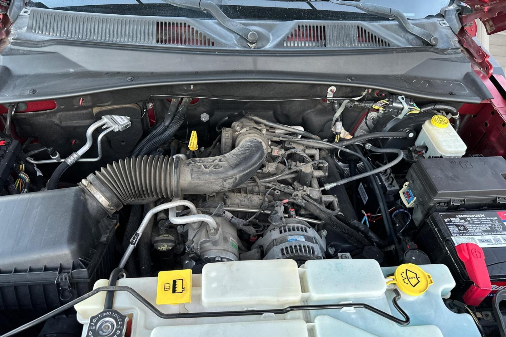 2012 Red Jeep Liberty Limited 4WD (1C4PJMCK5CW) with an 3.7L V6 SOHC 12V engine, 4-Speed Automatic transmission, located at 7755 State Street, Midvale, UT, 84047, (801) 753-9063, 40.610329, -111.892159 - Photo#10
