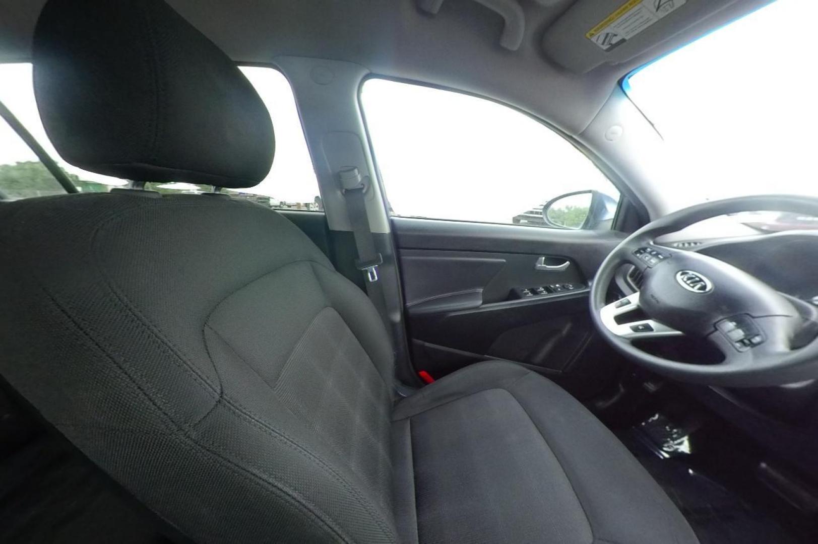 2012 Blue Kia Sportage LX AWD (KNDPBCA22C7) with an 2.4L V6 DOHC 24V engine, 6-Speed Automatic transmission, located at 7755 State Street, Midvale, UT, 84047, (801) 753-9063, 40.610329, -111.892159 - Photo#16