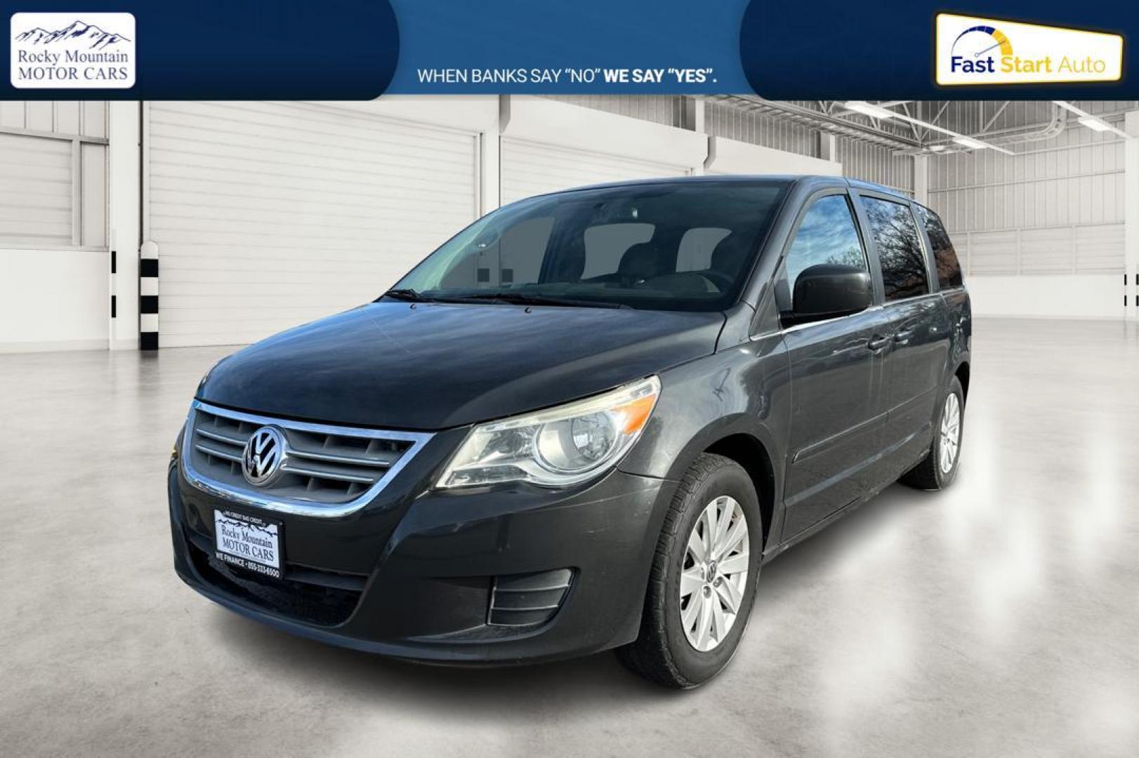 2012 Gray Volkswagen Routan SEL (2C4RVACG7CR) with an 3.6L V6 DOHC 24V engine, 6-Speed Automatic transmission, located at 7755 State Street, Midvale, UT, 84047, (801) 753-9063, 40.610329, -111.892159 - Photo#8
