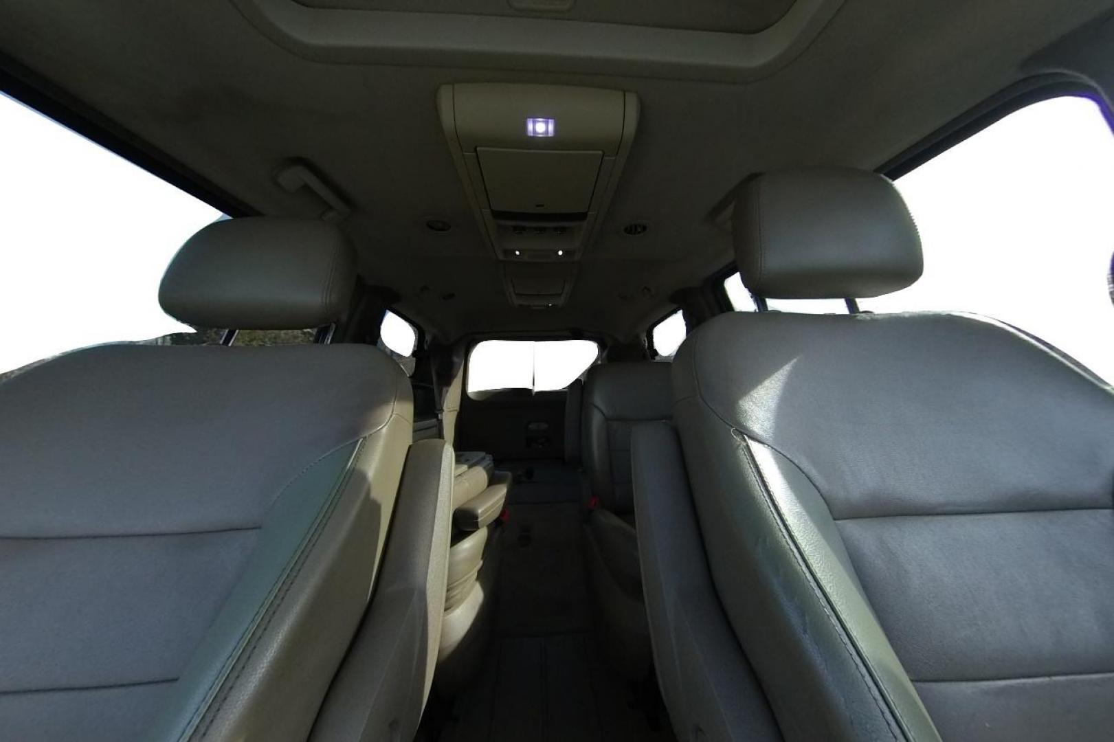 2012 Gray Volkswagen Routan SEL (2C4RVACG7CR) with an 3.6L V6 DOHC 24V engine, 6-Speed Automatic transmission, located at 7755 State Street, Midvale, UT, 84047, (801) 753-9063, 40.610329, -111.892159 - Photo#16