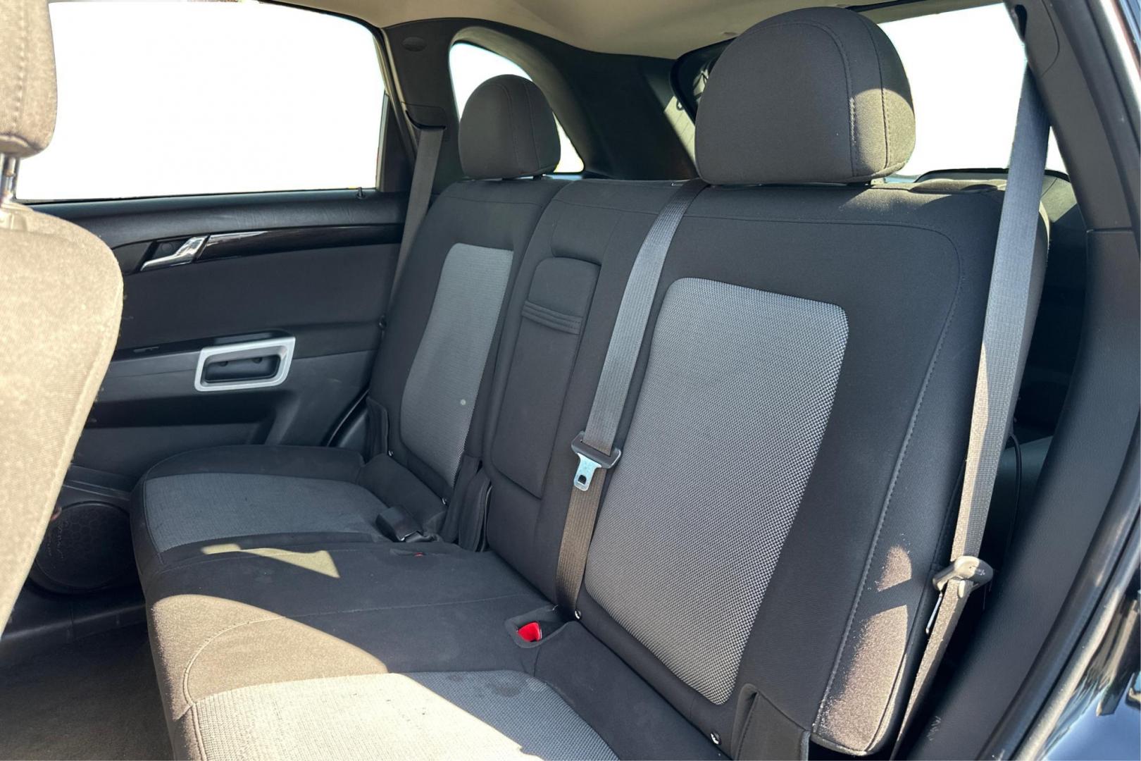 2013 Black Chevrolet Captiva Sport 2LS FWD (3GNAL2EK0DS) with an 2.4L L4 DOHC 16V FFV engine, 6-Speed Automatic transmission, located at 7755 State Street, Midvale, UT, 84047, (801) 753-9063, 40.610329, -111.892159 - Photo#15