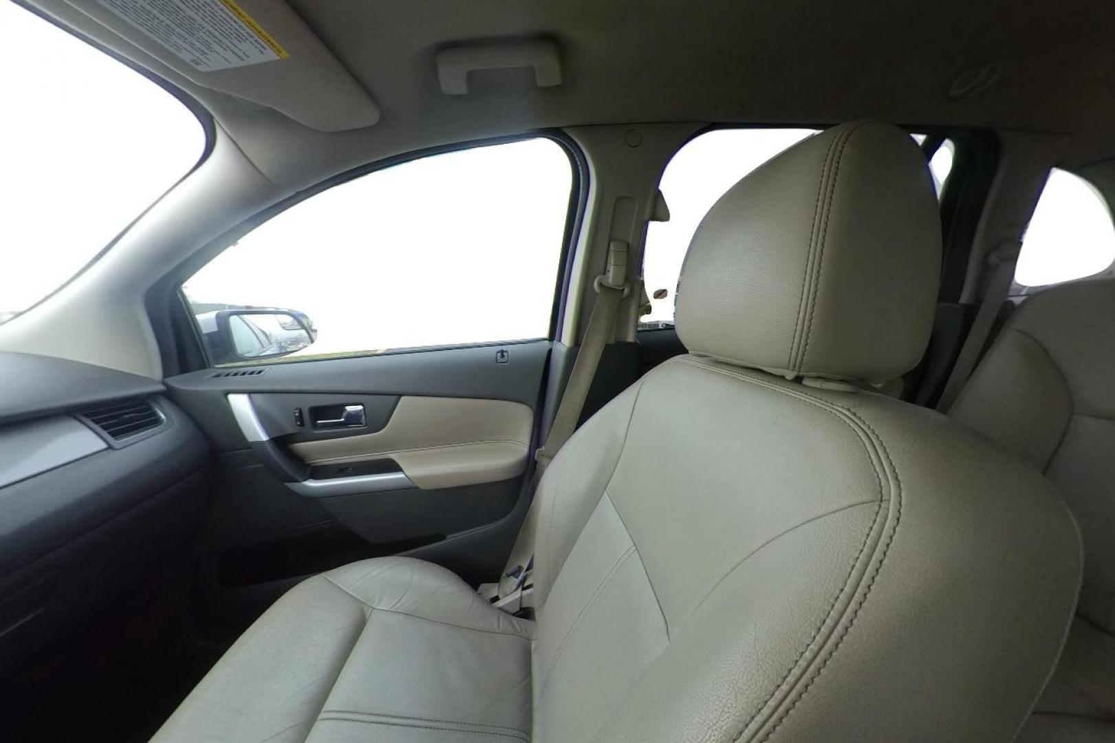 2013 Silver Ford Edge SEL FWD (2FMDK3JC6DB) with an 3.5L V6 DOHC 24V engine, 6-Speed Automatic transmission, located at 7755 State Street, Midvale, UT, 84047, (801) 753-9063, 40.610329, -111.892159 - Photo#17