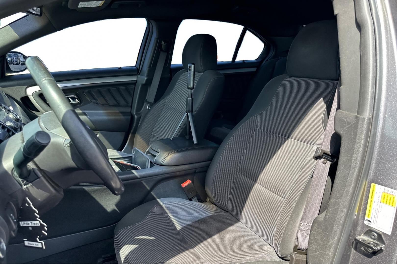 2013 Gray Ford Taurus SEL FWD (1FAHP2E87DG) with an 3.5L V6 DOHC 24V engine, 6-Speed Automatic transmission, located at 7755 State Street, Midvale, UT, 84047, (801) 753-9063, 40.610329, -111.892159 - Photo#14