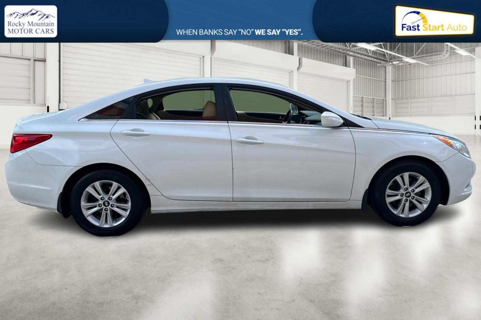 2013 White Hyundai Sonata GLS (5NPEB4AC4DH) with an 2.4L L4 DOHC 16V engine, 6-Speed Automatic transmission, located at 7755 State Street, Midvale, UT, 84047, (801) 753-9063, 40.610329, -111.892159 - Photo#1