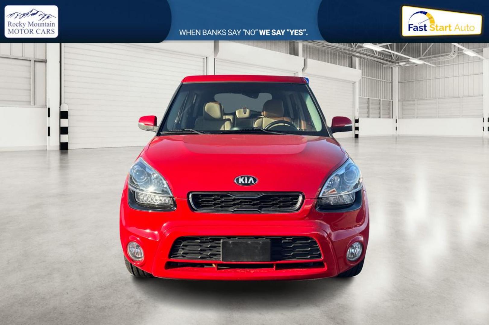 2013 Red Kia Soul ! (KNDJT2A69D7) with an 2.0L L4 DOHC 16V engine, Automatic, 6-Spd transmission, located at 7755 State Street, Midvale, UT, 84047, (801) 753-9063, 40.610329, -111.892159 - Photo#9