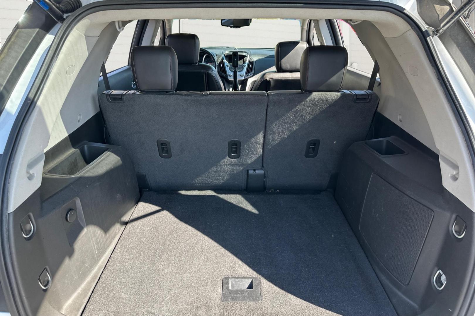 2014 White Chevrolet Equinox LTZ 2WD (2GNALDEK3E6) with an 2.4L L4 DOHC 16V engine, 6-Speed Automatic transmission, located at 7755 State Street, Midvale, UT, 84047, (801) 753-9063, 40.610329, -111.892159 - Photo#13
