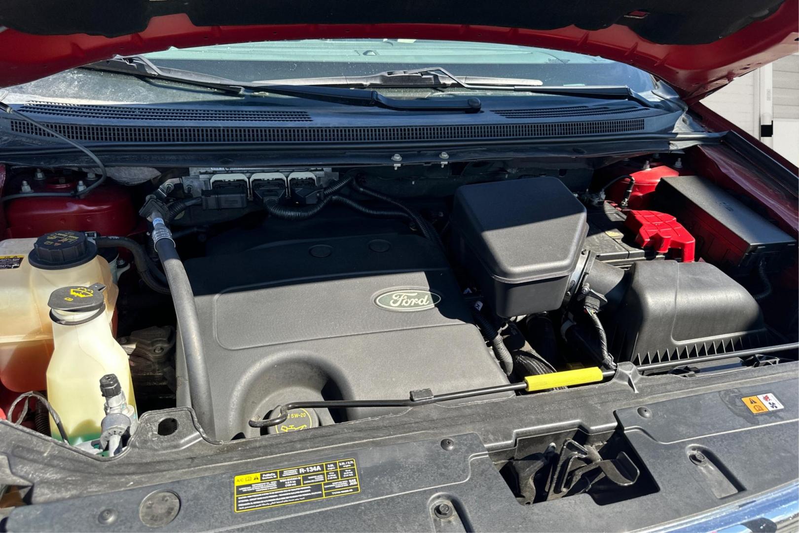 2014 Red Ford Edge SEL FWD (2FMDK3JC3EB) with an 3.5L V6 DOHC 24V engine, 6-Speed Automatic transmission, located at 7755 State Street, Midvale, UT, 84047, (801) 753-9063, 40.610329, -111.892159 - Photo#10