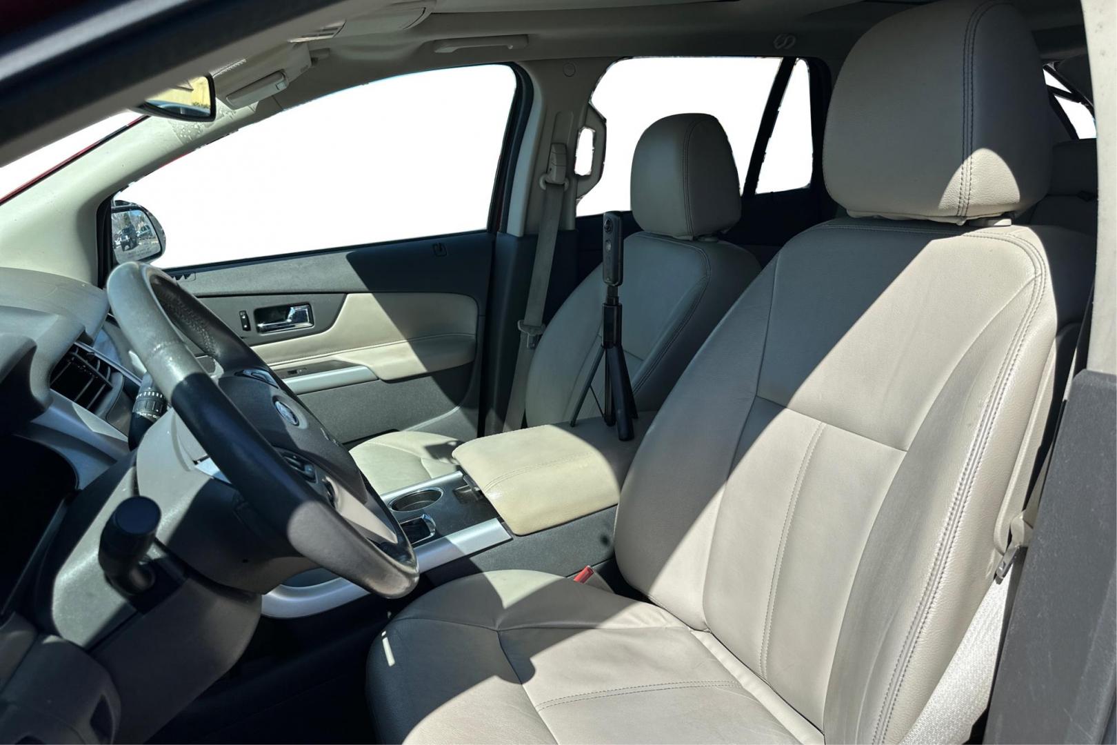 2014 Red Ford Edge SEL FWD (2FMDK3JC3EB) with an 3.5L V6 DOHC 24V engine, 6-Speed Automatic transmission, located at 7755 State Street, Midvale, UT, 84047, (801) 753-9063, 40.610329, -111.892159 - Photo#14