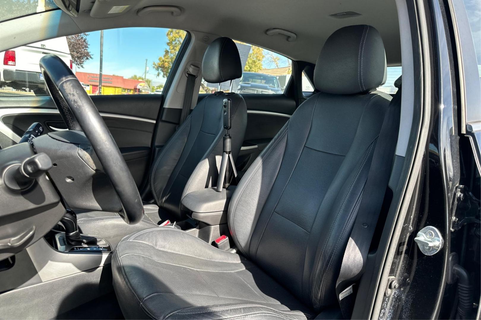 2014 Black Hyundai Elantra GT A/T (KMHD35LH8EU) with an 2.0L L4 16V DOHC engine, 6-Speed Automatic transmission, located at 7755 State Street, Midvale, UT, 84047, (801) 753-9063, 40.610329, -111.892159 - Photo#14