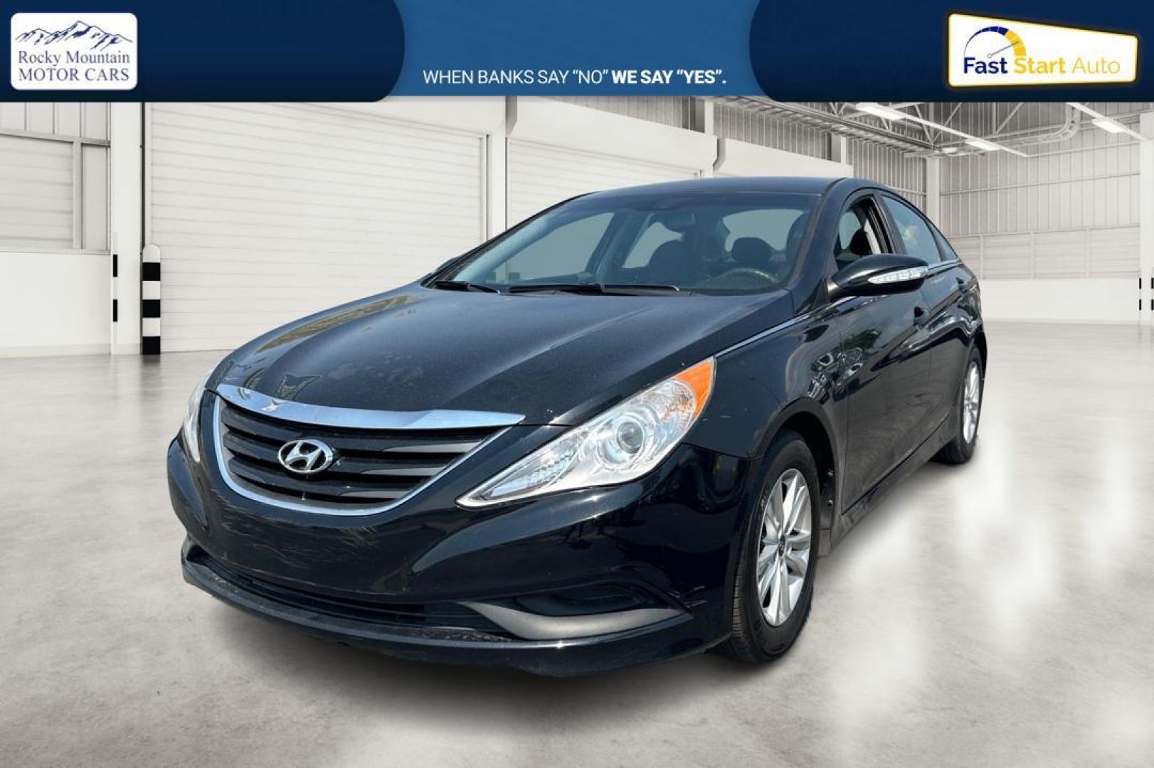 2014 Black Hyundai Sonata GLS (5NPEB4AC6EH) with an 2.4L L4 DOHC 16V engine, 6-Speed Automatic transmission, located at 7755 State Street, Midvale, UT, 84047, (801) 753-9063, 40.610329, -111.892159 - Photo#8