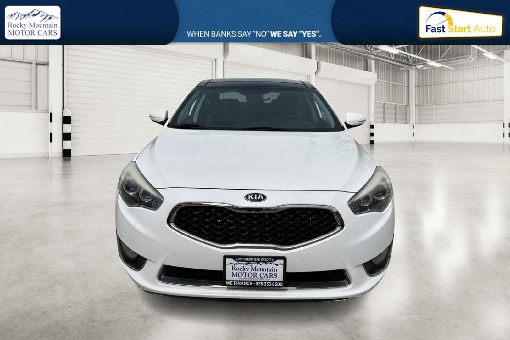 2014 White Kia Cadenza Sedan (KNALN4D78E5) with an 3.3L V6 DOHC 24V engine, 6-Speed Automatic transmission, located at 767 S State Road, Pleasant Grove, UT, 84062, (801) 785-1058, 40.354839, -111.736687 - Photo#9