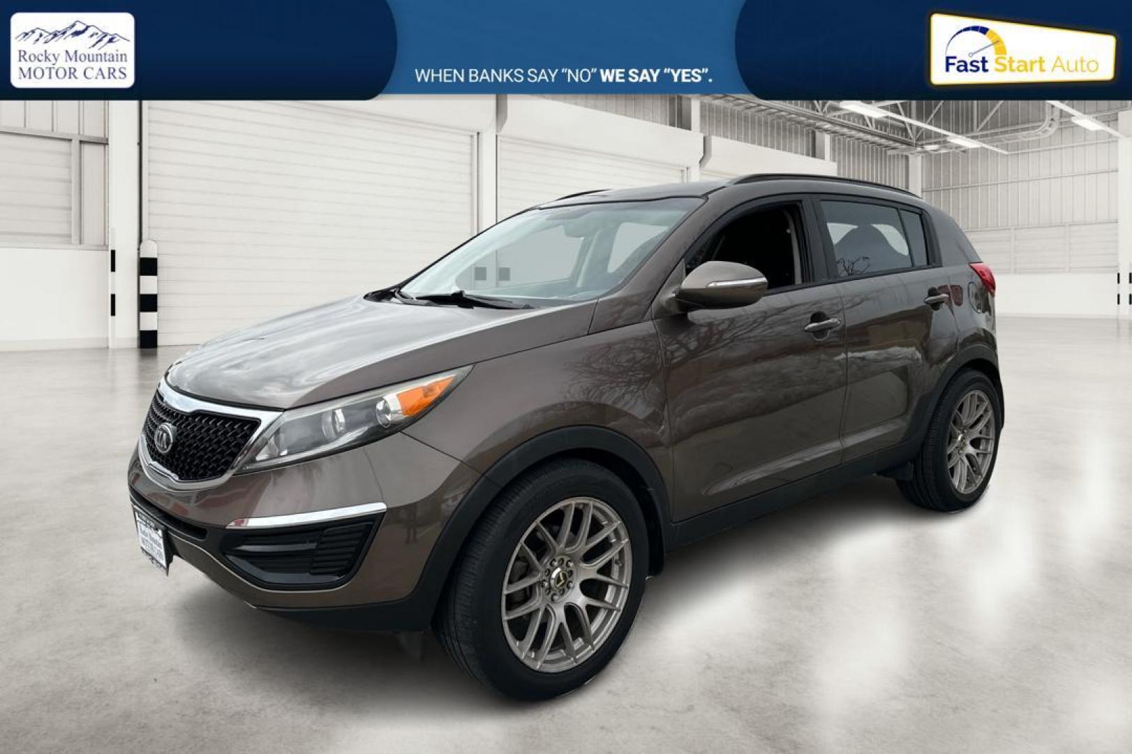 2014 Brown Kia Sportage LX FWD (KNDPB3AC6E7) with an 2.4L V6 DOHC 24V engine, 6-Speed Automatic transmission, located at 7755 State Street, Midvale, UT, 84047, (801) 753-9063, 40.610329, -111.892159 - Photo#8
