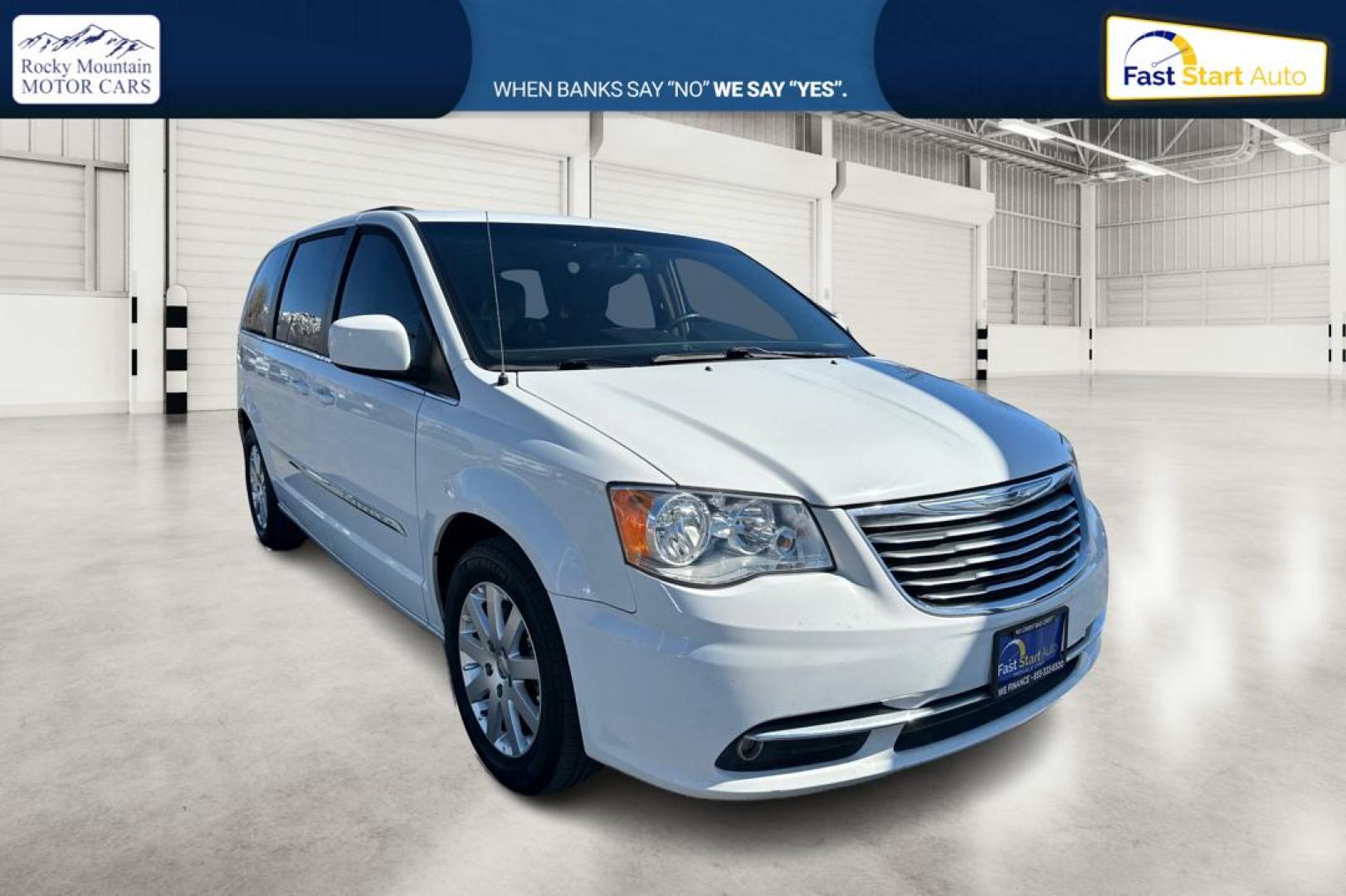 2015 White Chrysler Town and Country Touring (2C4RC1BG3FR) with an 3.6L V6 DOHC 24V engine, 6-Speed Automatic transmission, located at 7755 State Street, Midvale, UT, 84047, (801) 753-9063, 40.610329, -111.892159 - Photo#0