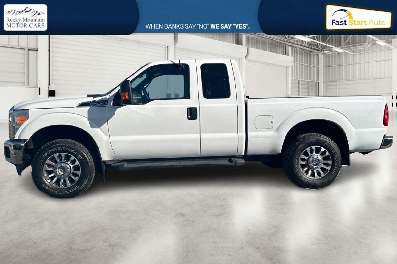 2015 White Ford F-250 SD XLT SuperCab Long Bed 4WD (1FT7X2B68FE) with an 6.2L V8 OHV 16V engine, 6-Speed Automatic transmission, located at 767 S State Road, Pleasant Grove, UT, 84062, (801) 785-1058, 40.354839, -111.736687 - Photo#6