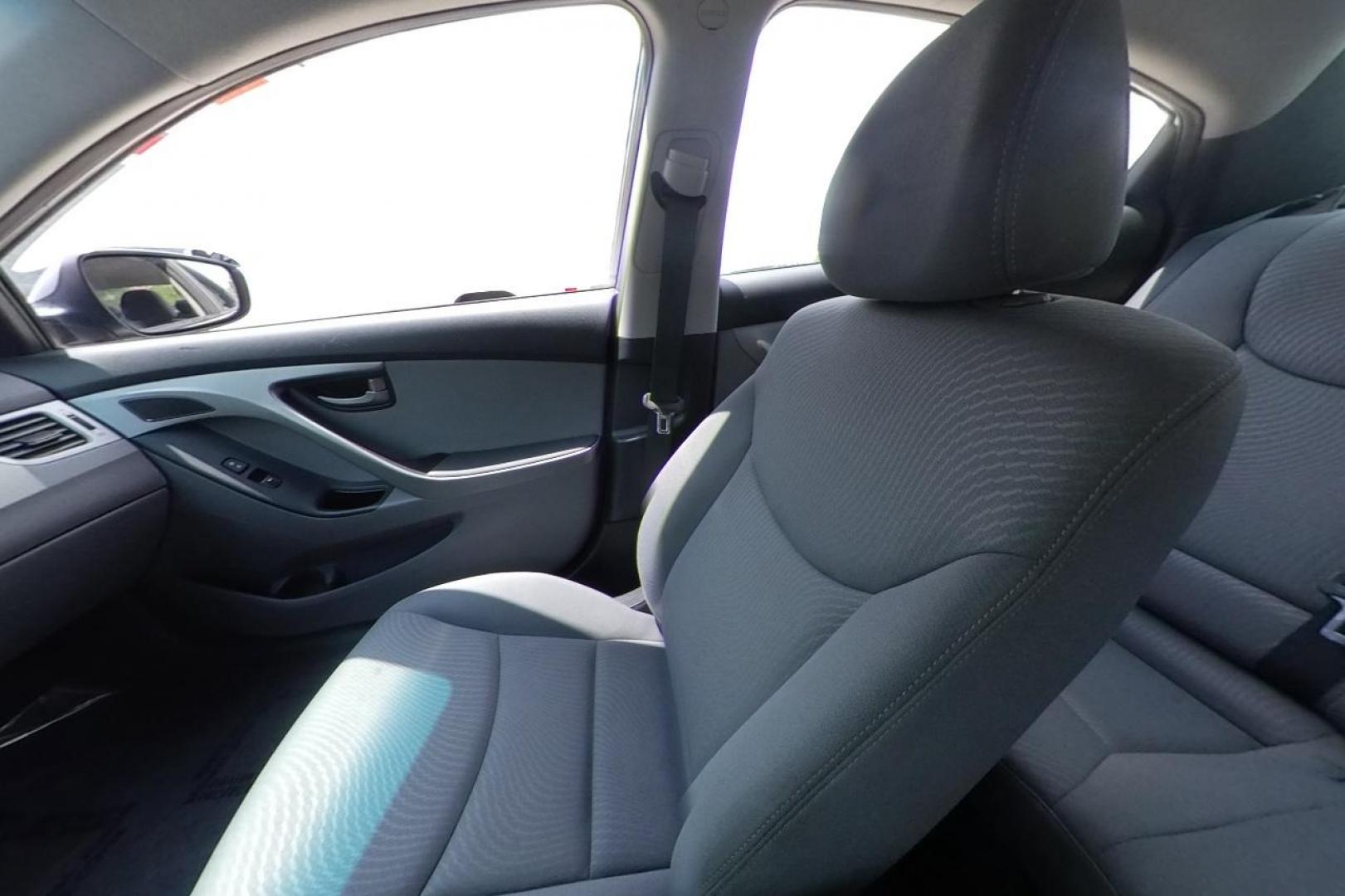 2015 Gray Hyundai Elantra Limited (KMHDH4AE1FU) with an 1.8L L4 DOHC 16V engine, 6-Speed Automatic transmission, located at 767 S State Road, Pleasant Grove, UT, 84062, (801) 785-1058, 40.354839, -111.736687 - Photo#15