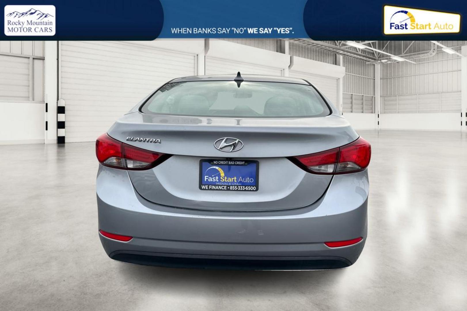 2015 Silver Hyundai Elantra Limited (5NPDH4AE9FH) with an 1.8L L4 DOHC 16V engine, 6-Speed Automatic transmission, located at 7755 State Street, Midvale, UT, 84047, (801) 753-9063, 40.610329, -111.892159 - Photo#4