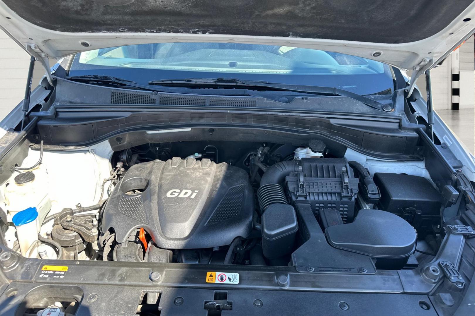 2015 Silver Hyundai Santa Fe Sport 2.4 FWD (5XYZT3LB1FG) with an 2.4L L4 DOHC 16V engine, 6-Speed Automatic transmission, located at 7755 State Street, Midvale, UT, 84047, (801) 753-9063, 40.610329, -111.892159 - Photo#10