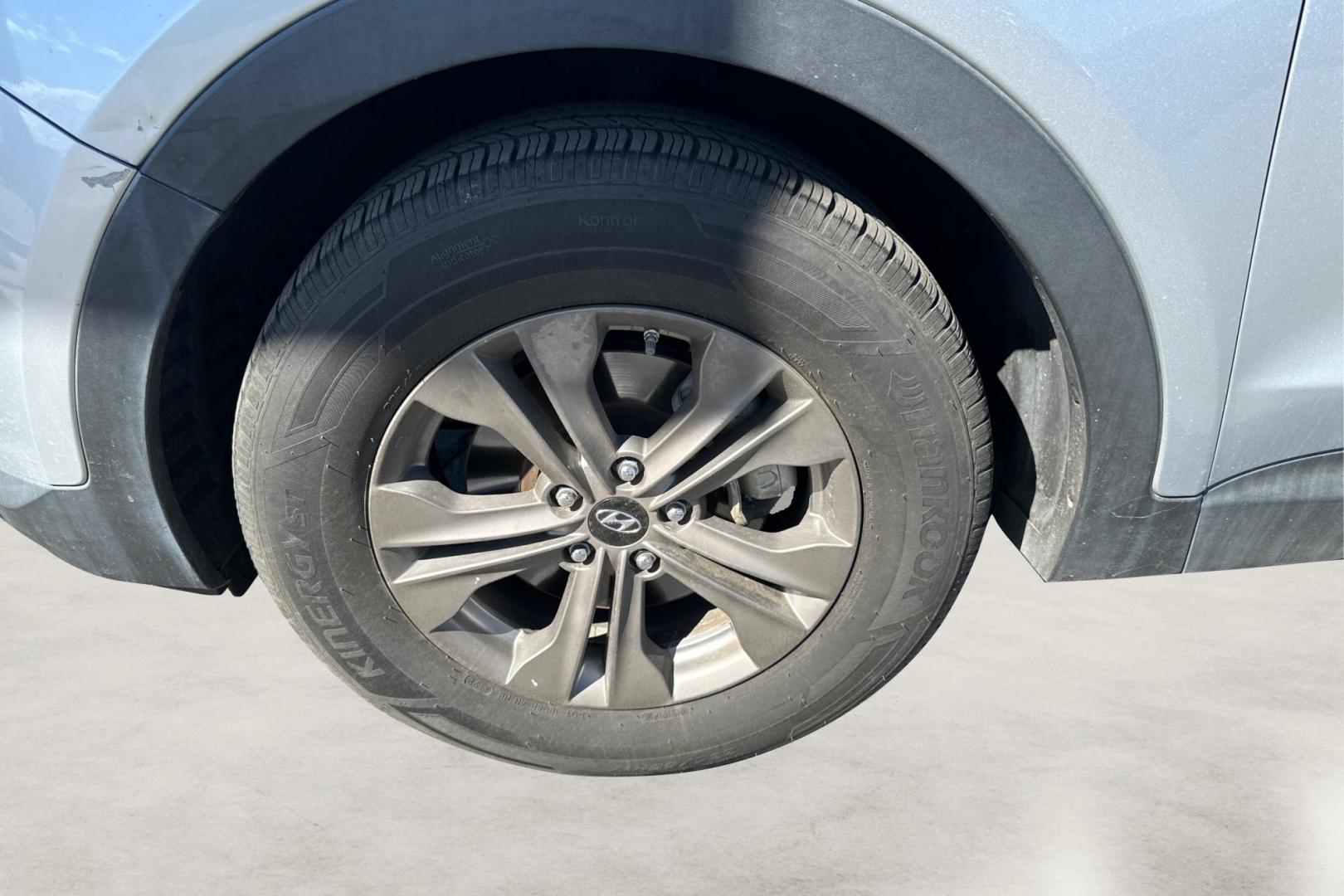 2015 Silver Hyundai Santa Fe Sport 2.4 FWD (5XYZT3LB1FG) with an 2.4L L4 DOHC 16V engine, 6-Speed Automatic transmission, located at 7755 State Street, Midvale, UT, 84047, (801) 753-9063, 40.610329, -111.892159 - Photo#12