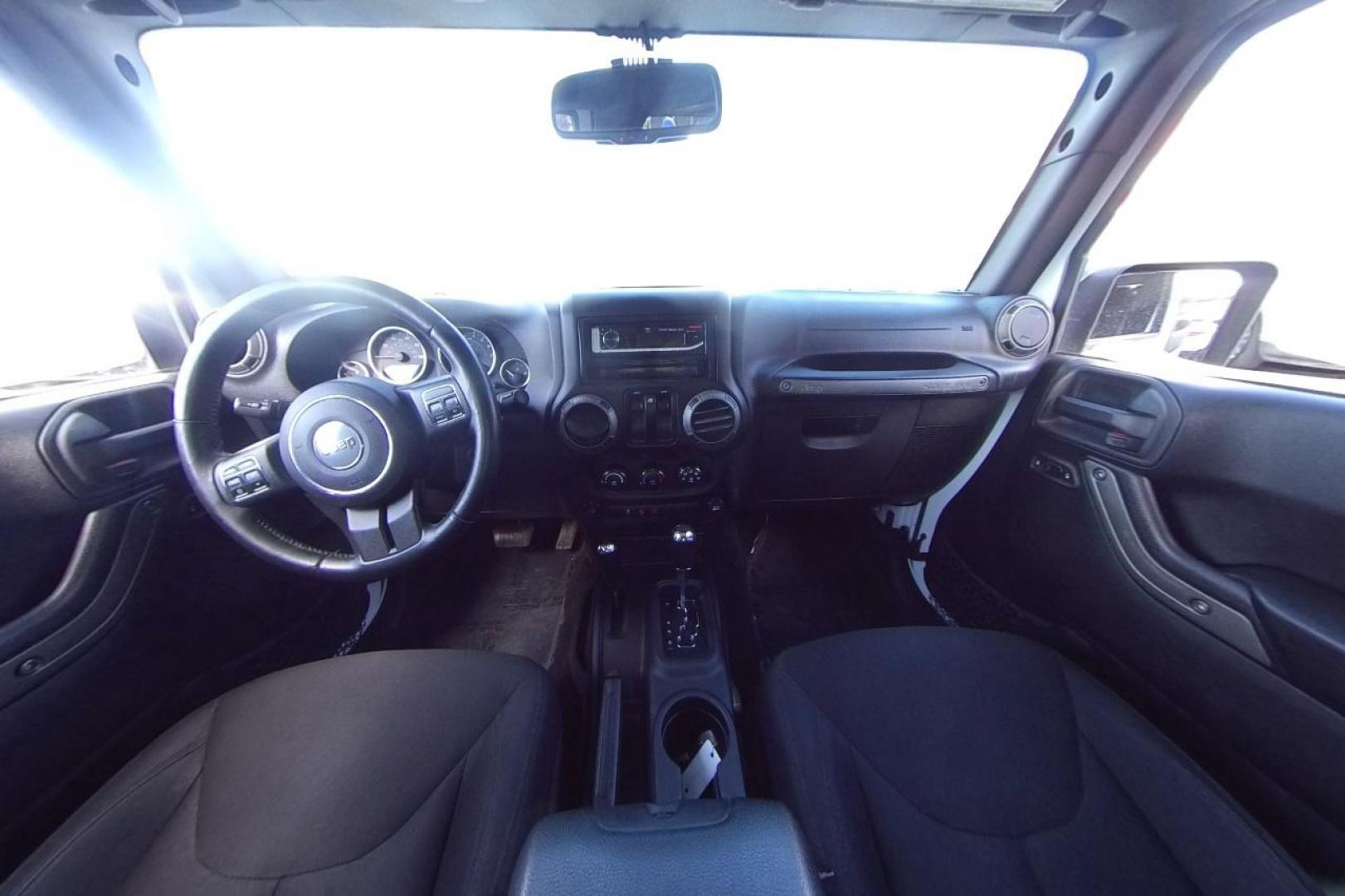 2015 White Jeep Wrangler Sport 4WD (1C4AJWAG2FL) with an 3.6L V6 DOHC 24V FFV engine, Automatic, 5-Spd transmission, located at 767 S State Road, Pleasant Grove, UT, 84062, (801) 785-1058, 40.354839, -111.736687 - Photo#12