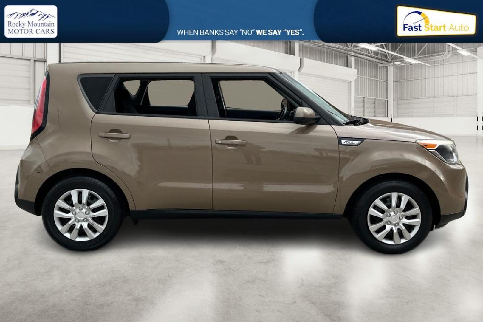 2015 Brown Kia Soul Base (KNDJN2A26F7) with an 1.6L L4 DOHC 16V engine, Auto, 6-Spd Sportmatic transmission, located at 7755 State Street, Midvale, UT, 84047, (801) 753-9063, 40.610329, -111.892159 - Photo#1