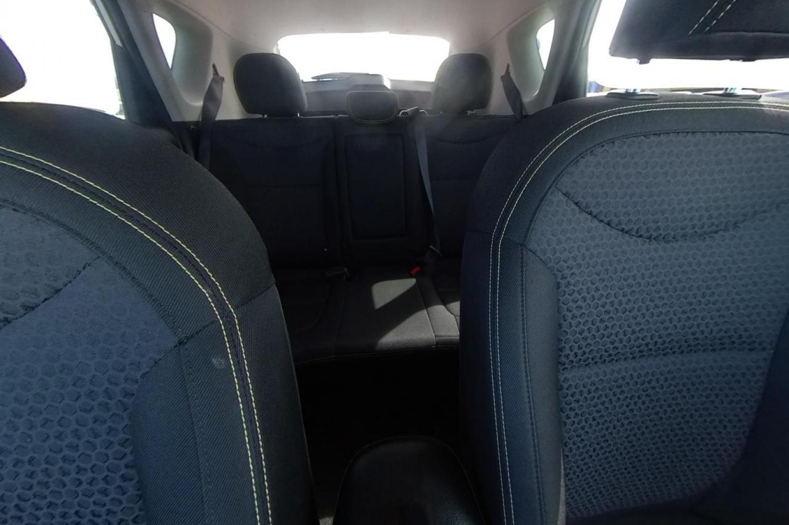 2015 Silver Kia Soul + (KNDJP3A58F7) with an 2.0L L4 DOHC 16V engine, 6-Speed Automatic transmission, located at 7755 State Street, Midvale, UT, 84047, (801) 753-9063, 40.610329, -111.892159 - Photo#18