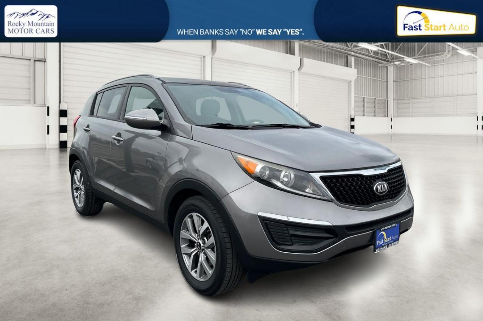 2015 Silver Kia Sportage LX FWD (KNDPB3AC7F7) with an 2.4L V6 DOHC 24V engine, 6-Speed Automatic transmission, located at 7755 State Street, Midvale, UT, 84047, (801) 753-9063, 40.610329, -111.892159 - Photo#0