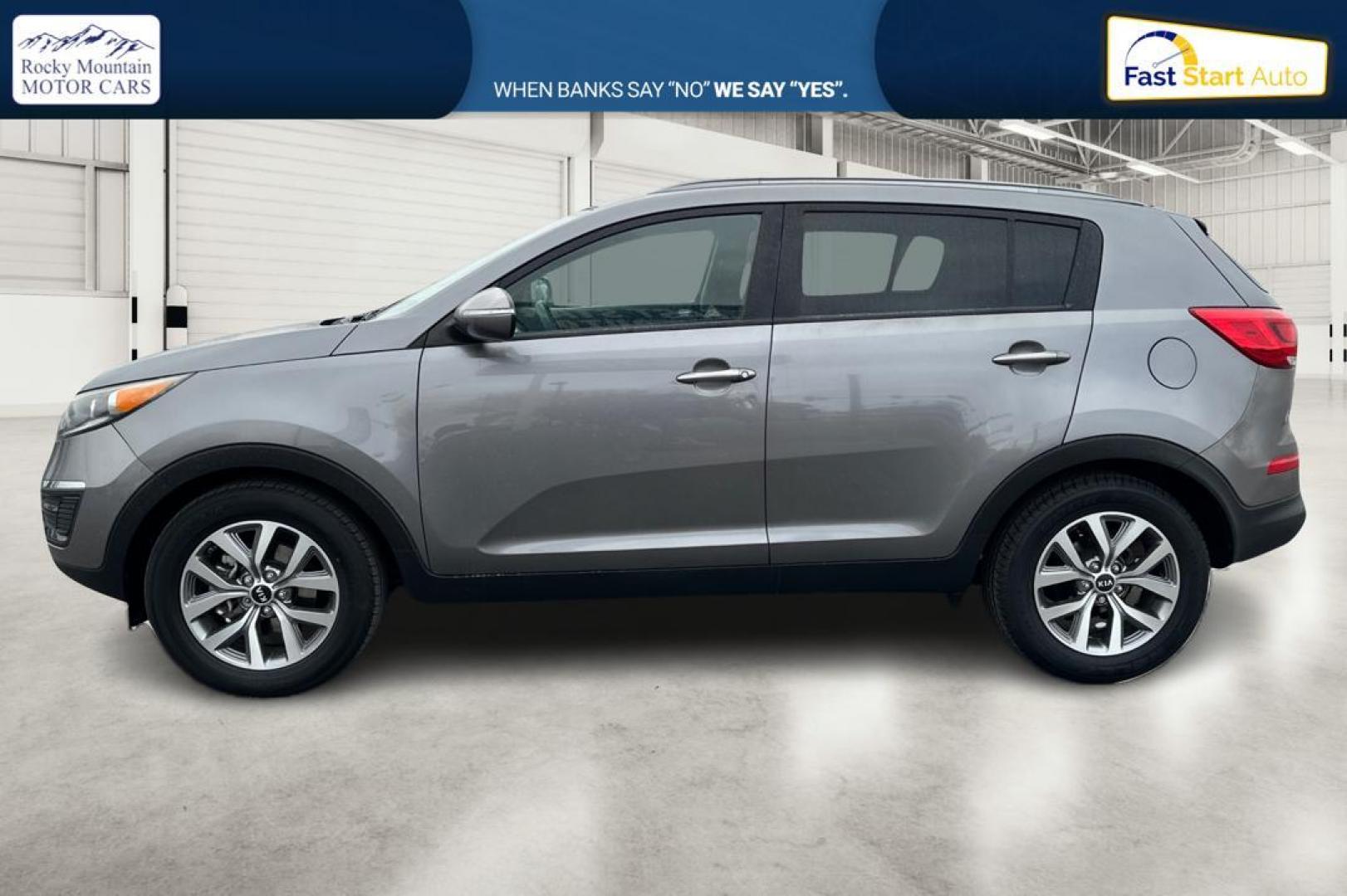 2015 Silver Kia Sportage LX FWD (KNDPB3AC7F7) with an 2.4L V6 DOHC 24V engine, 6-Speed Automatic transmission, located at 7755 State Street, Midvale, UT, 84047, (801) 753-9063, 40.610329, -111.892159 - Photo#6