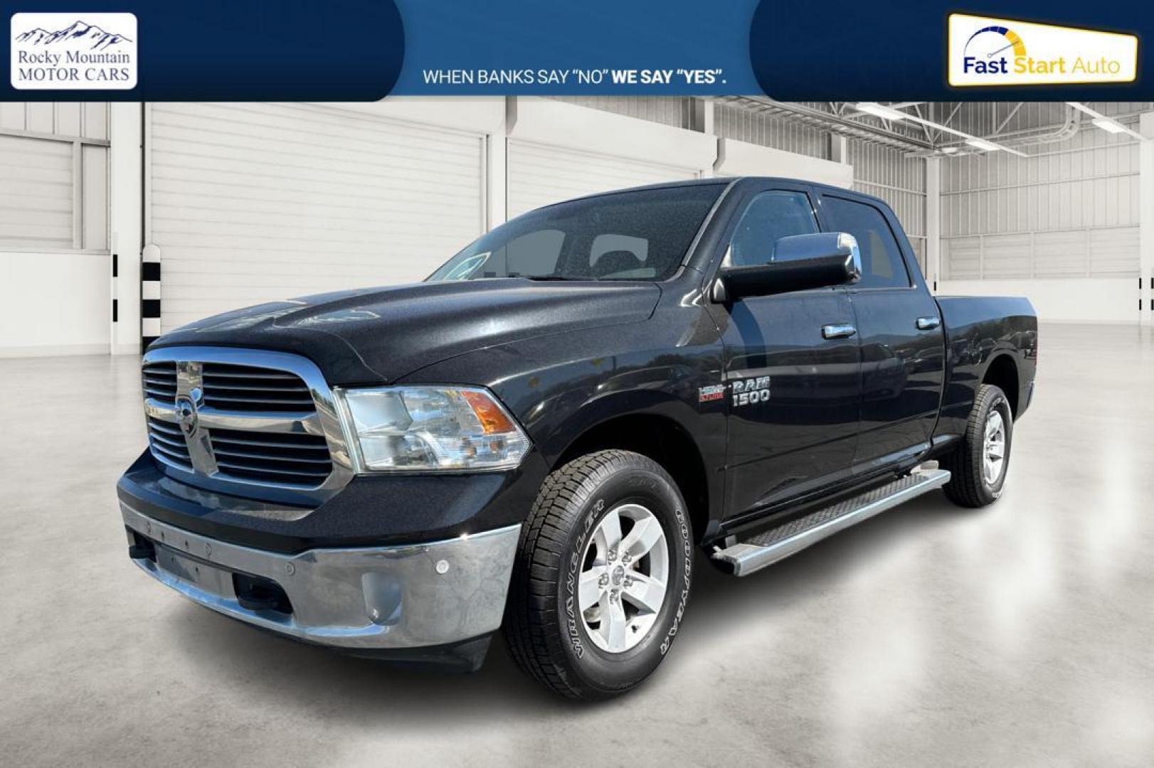 2015 Black RAM 1500 SLT Crew Cab LWB 4WD (1C6RR7TT6FS) with an 5.7L V8 OHV 16V engine, 6-Speed Automatic transmission, located at 7755 State Street, Midvale, UT, 84047, (801) 753-9063, 40.610329, -111.892159 - Photo#8