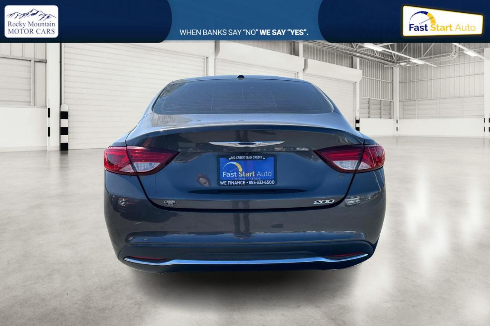 2016 Gray Chrysler 200 Limited (1C3CCCABXGN) with an 2.4L L4 DOHC 16V engine, 9A transmission, located at 767 S State Road, Pleasant Grove, UT, 84062, (801) 785-1058, 40.354839, -111.736687 - Photo#4