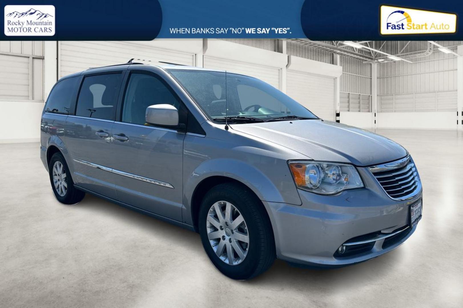 2016 Silver Chrysler Town and Country Touring (2C4RC1BG8GR) with an 3.6L V6 DOHC 24V engine, 6A transmission, located at 7755 State Street, Midvale, UT, 84047, (801) 753-9063, 40.610329, -111.892159 - Photo#0
