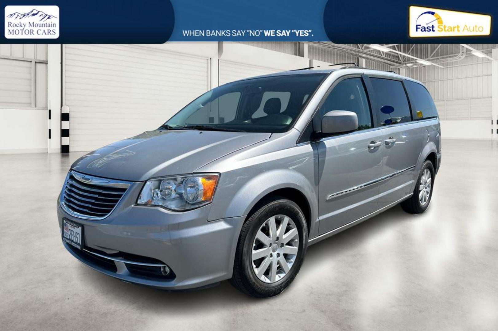 2016 Silver Chrysler Town and Country Touring (2C4RC1BG8GR) with an 3.6L V6 DOHC 24V engine, 6A transmission, located at 7755 State Street, Midvale, UT, 84047, (801) 753-9063, 40.610329, -111.892159 - Photo#8