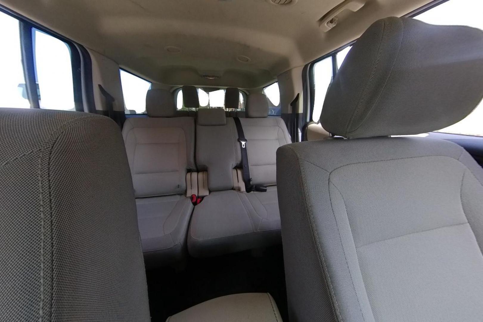 2016 White Ford Flex SE FWD (2FMGK5B82GB) with an 3.5L V6 DOHC 24V engine, 6A transmission, located at 767 S State Road, Pleasant Grove, UT, 84062, (801) 785-1058, 40.354839, -111.736687 - Photo#17