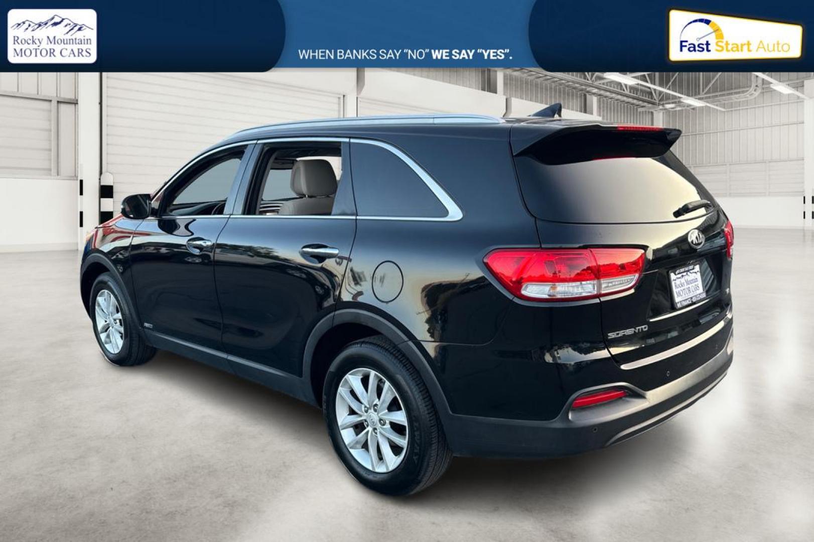 2016 Black Kia Sorento LX AWD (5XYPGDA38GG) with an 2.4L L4 DOHC 16V engine, 6-Speed Automatic transmission, located at 767 S State Road, Pleasant Grove, UT, 84062, (801) 785-1058, 40.354839, -111.736687 - Photo#5