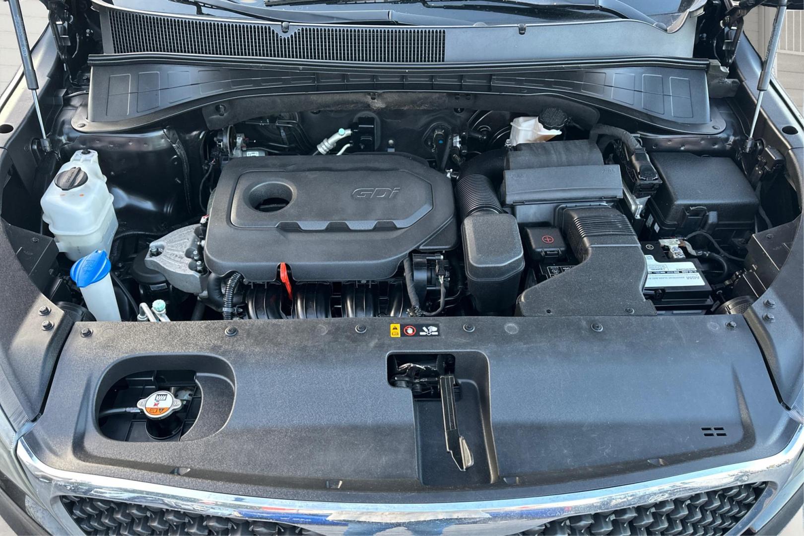 2016 Black Kia Sorento LX AWD (5XYPGDA38GG) with an 2.4L L4 DOHC 16V engine, 6-Speed Automatic transmission, located at 767 S State Road, Pleasant Grove, UT, 84062, (801) 785-1058, 40.354839, -111.736687 - Photo#8