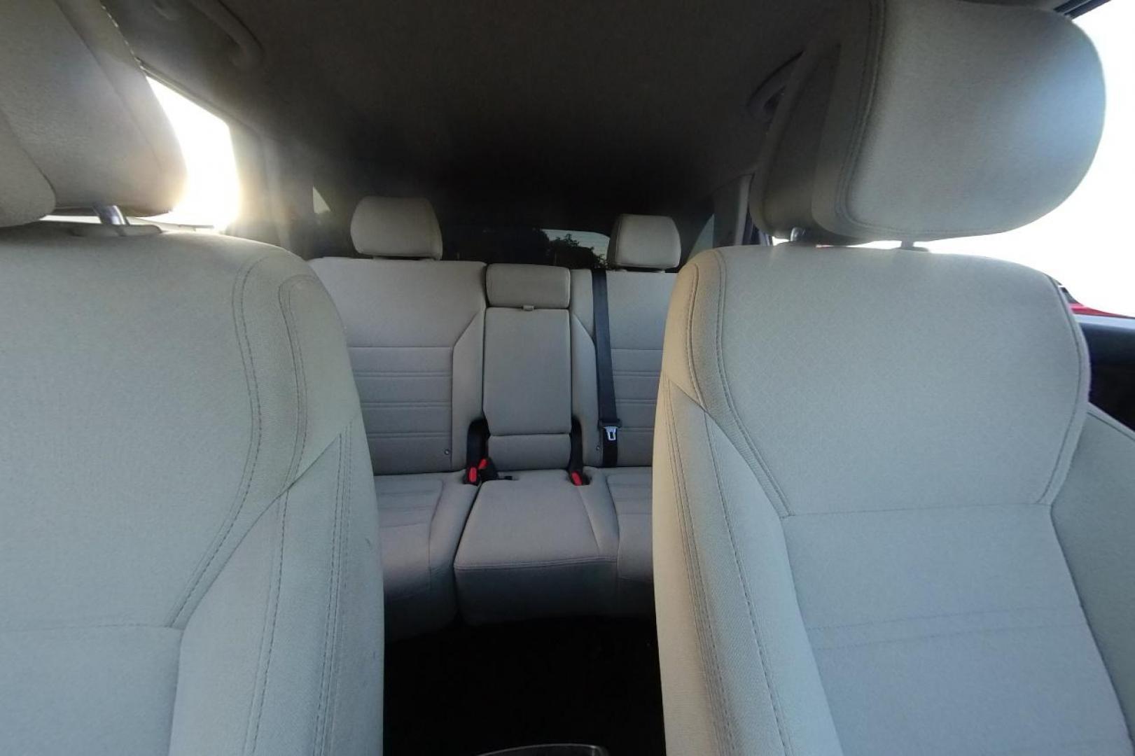 2016 Black Kia Sorento LX AWD (5XYPGDA38GG) with an 2.4L L4 DOHC 16V engine, 6-Speed Automatic transmission, located at 767 S State Road, Pleasant Grove, UT, 84062, (801) 785-1058, 40.354839, -111.736687 - Photo#13