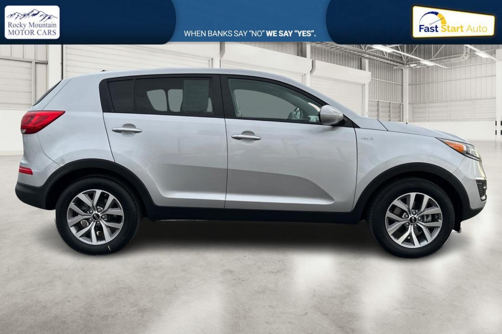 2016 Silver Kia Sportage LX AWD (KNDPBCAC1G7) with an 2.4L V6 DOHC 24V engine, 6-Speed Automatic transmission, located at 7755 State Street, Midvale, UT, 84047, (801) 753-9063, 40.610329, -111.892159 - Photo#1