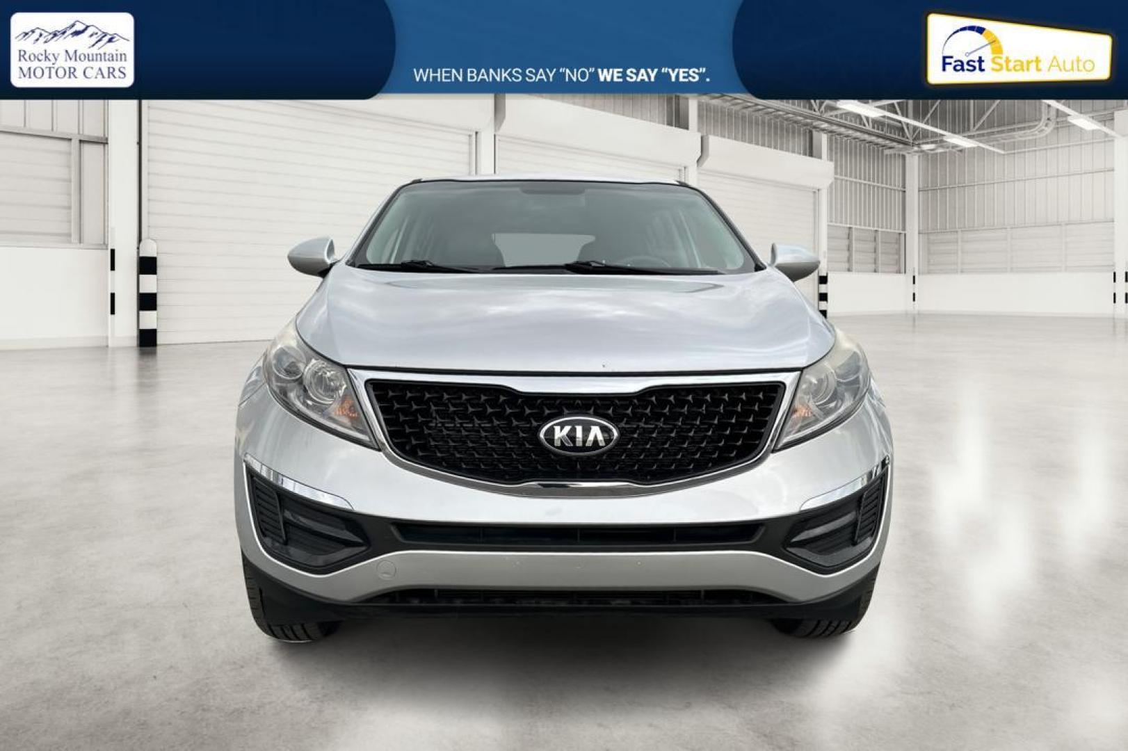 2016 Silver Kia Sportage LX AWD (KNDPBCAC1G7) with an 2.4L V6 DOHC 24V engine, 6-Speed Automatic transmission, located at 7755 State Street, Midvale, UT, 84047, (801) 753-9063, 40.610329, -111.892159 - Photo#9