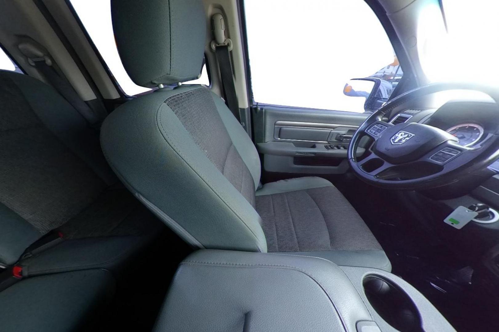 2016 White RAM 1500 SLT Quad Cab 4WD (1C6RR7GTXGS) with an 5.7L V8 OHV 16V engine, 6A transmission, located at 7755 State Street, Midvale, UT, 84047, (801) 753-9063, 40.610329, -111.892159 - Photo#19