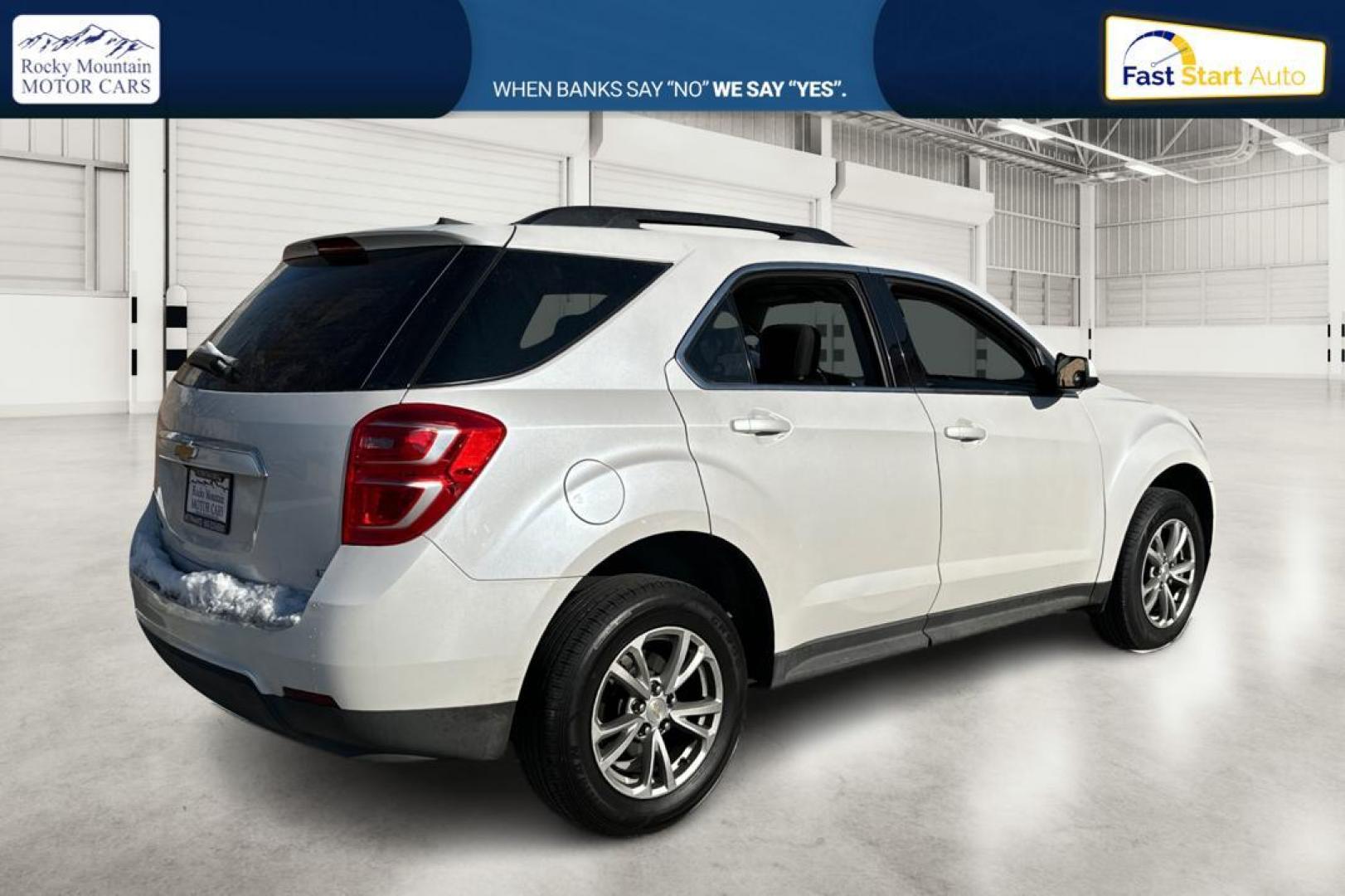 2017 White Chevrolet Equinox LT 2WD (2GNALCEK5H1) with an 2.4L L4 DOHC 16V FFV engine, 6A transmission, located at 7755 State Street, Midvale, UT, 84047, (801) 753-9063, 40.610329, -111.892159 - Photo#2