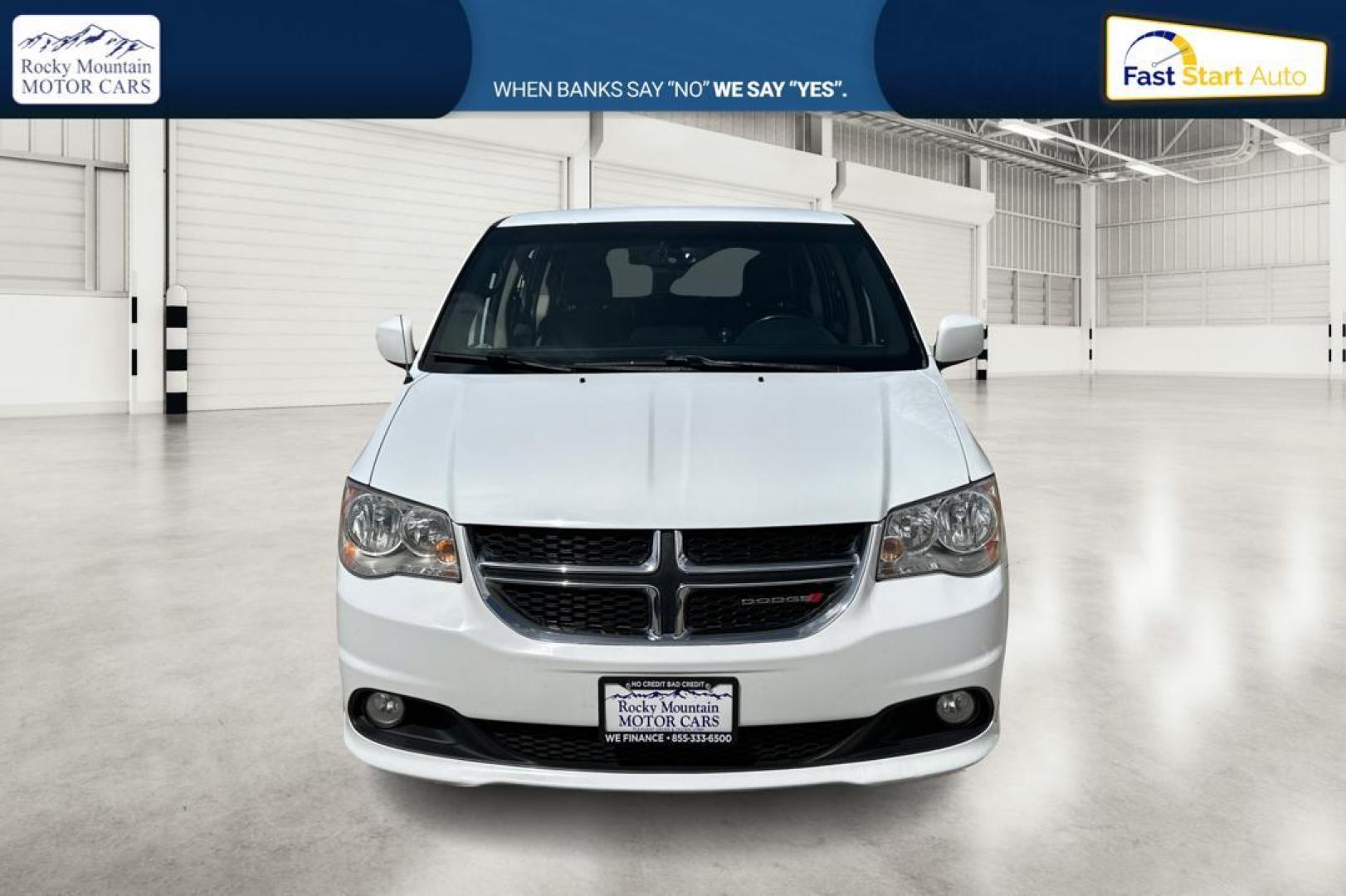 2017 White Dodge Grand Caravan SXT (2C4RDGCG6HR) with an 3.6L V6 DOHC 24V engine, 6A transmission, located at 767 S State Road, Pleasant Grove, UT, 84062, (801) 785-1058, 40.354839, -111.736687 - Photo#9