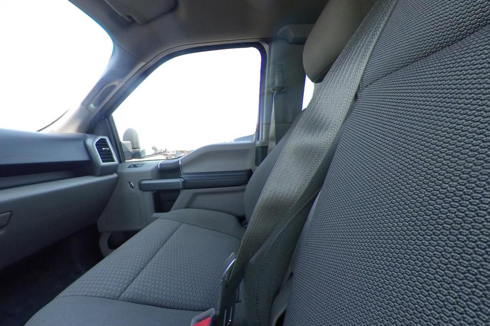 2017 White Ford F-150 Lariat SuperCab 8-ft. 4WD (1FTFX1EFXHF) with an 5.0L V8 engine, 6A transmission, located at 767 S State Road, Pleasant Grove, UT, 84062, (801) 785-1058, 40.354839, -111.736687 - Photo#14